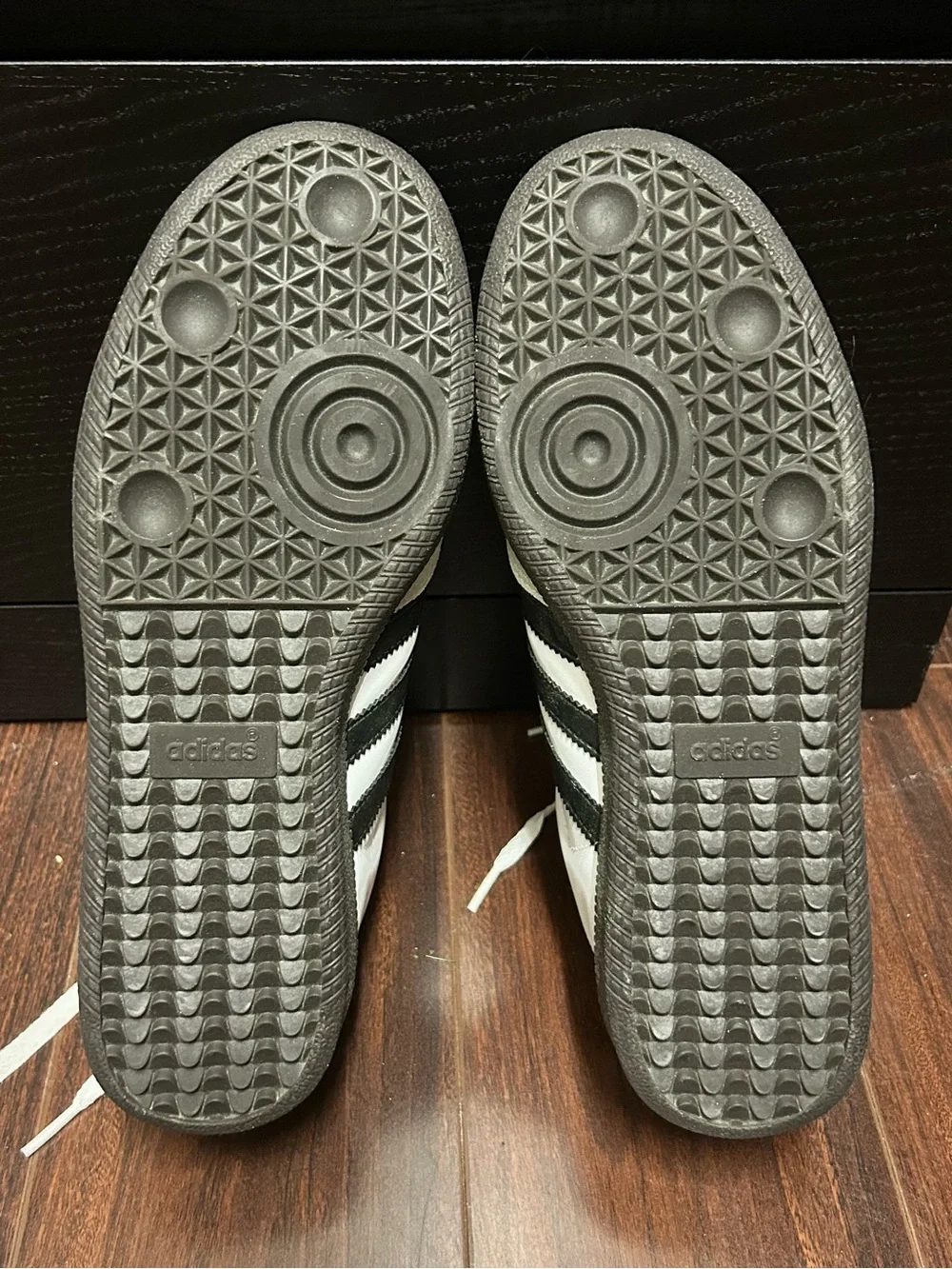adidas Samba Indoor Soccer Men's Shoes, White & Black